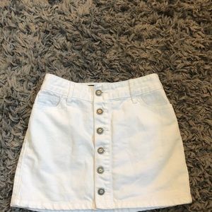 Hollister mini skirt EUC size 00